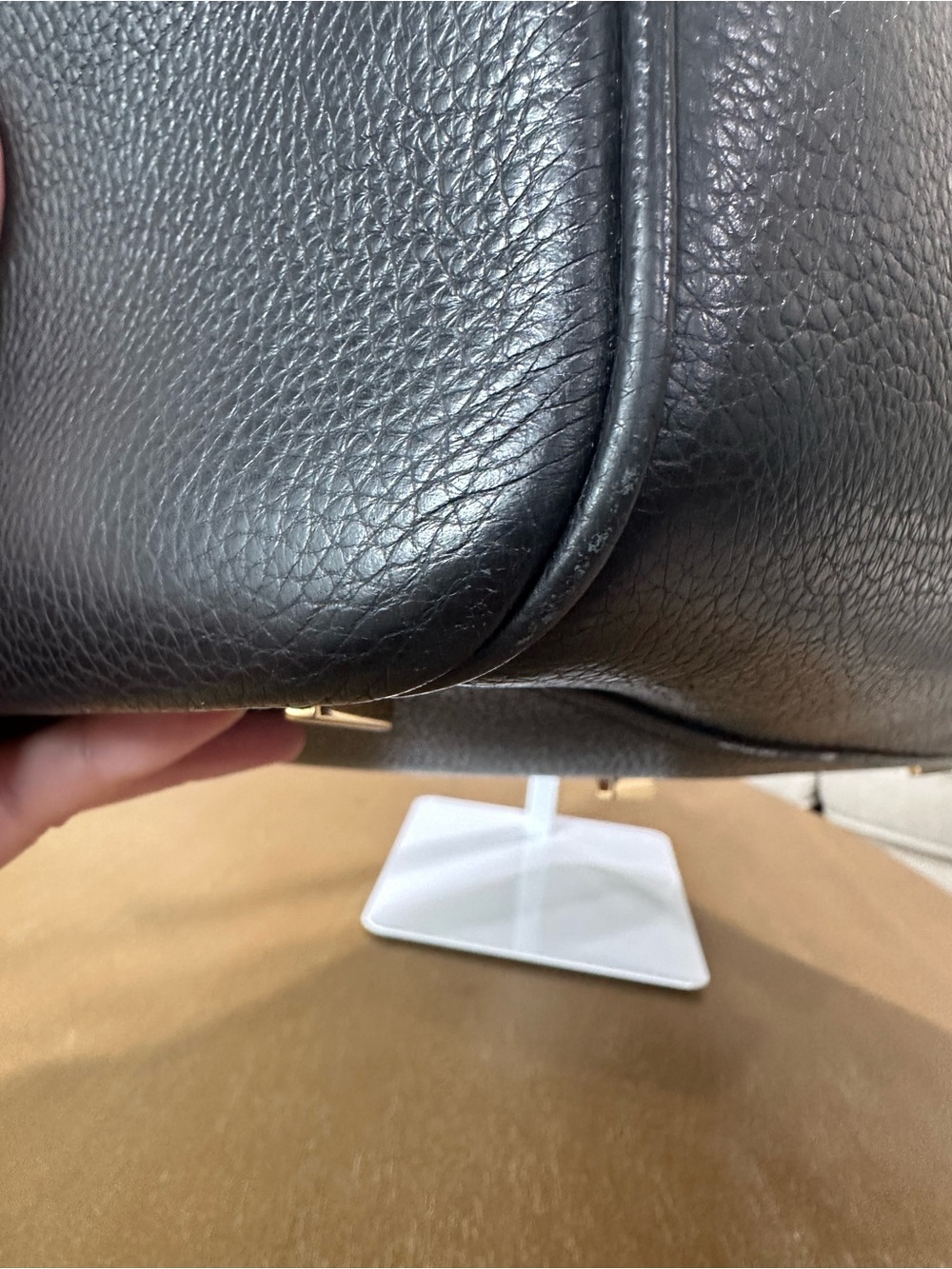 Salvatore Ferragamo East West Black Leather Tote Bag - Picture 8 of 10